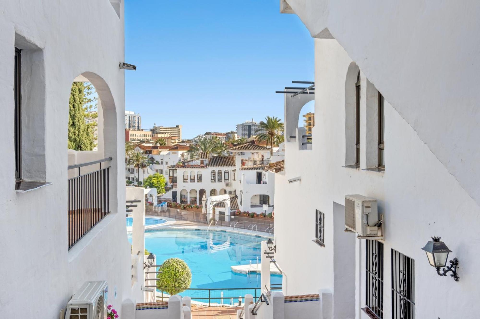 Pueblo Evita Holiday Benalmádena Kültér fotó