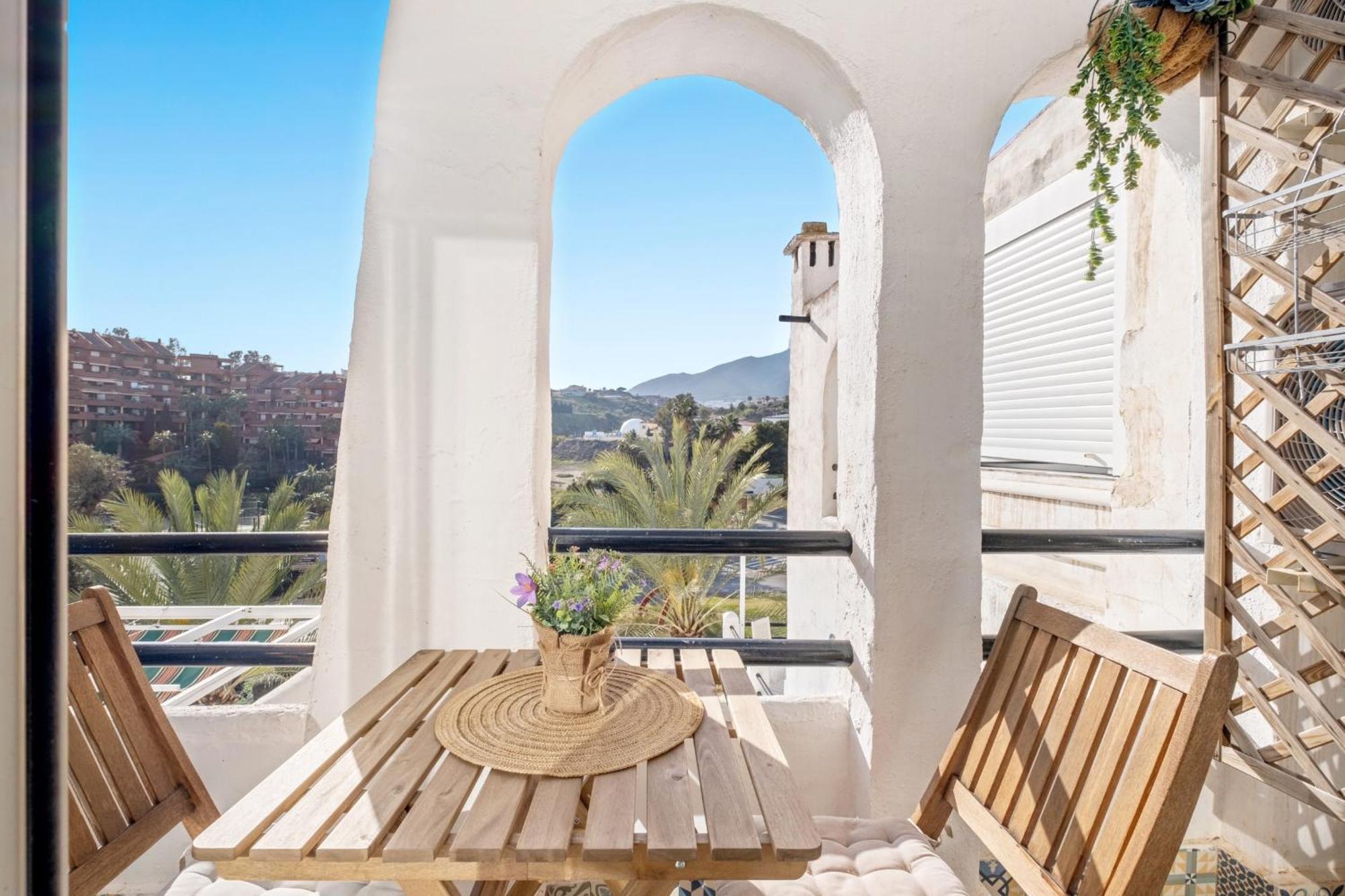 Pueblo Evita Holiday Benalmádena Kültér fotó