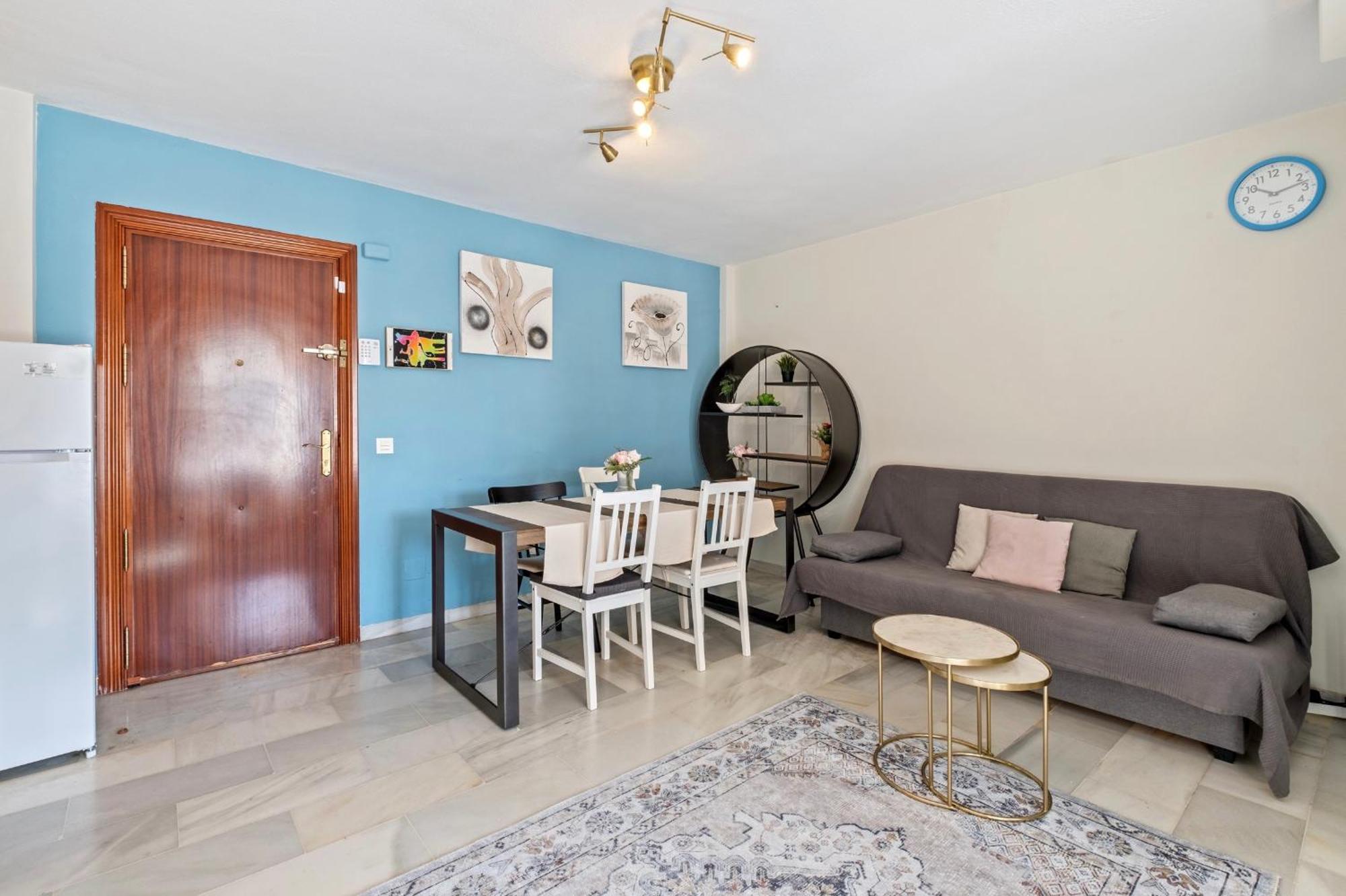 Pueblo Evita Holiday Benalmádena Kültér fotó